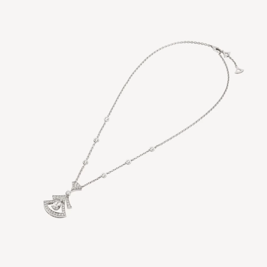 BVLGARI Divas' Dream Necklace | Luxury Diamond Pendant Necklace for Women