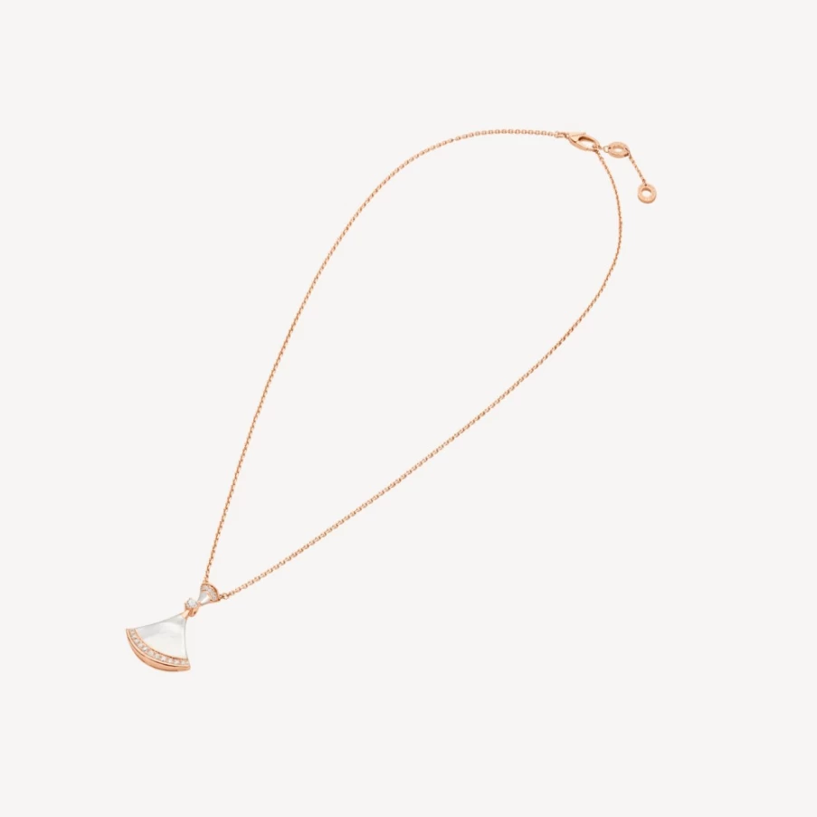 BVLGARI Divas' Dream White Gold Necklace | Luxury Diamond Pendant