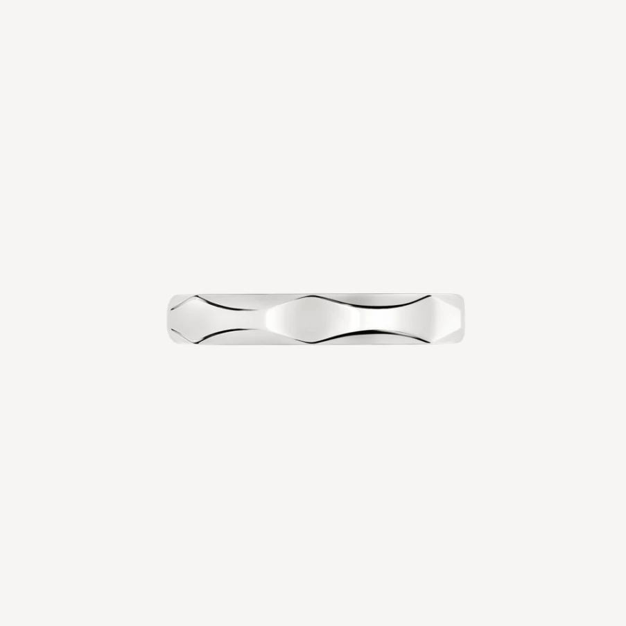 BVLGARI Infinito Women's Wedding Band Ring - Luxury Bridal Jewelry