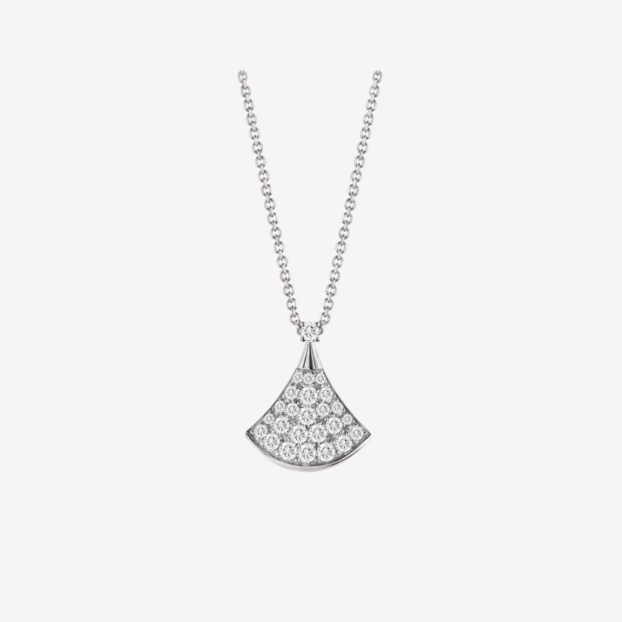 BVLGARI Divas' Dream Necklace | Elegant Pendant Jewelry Collection
