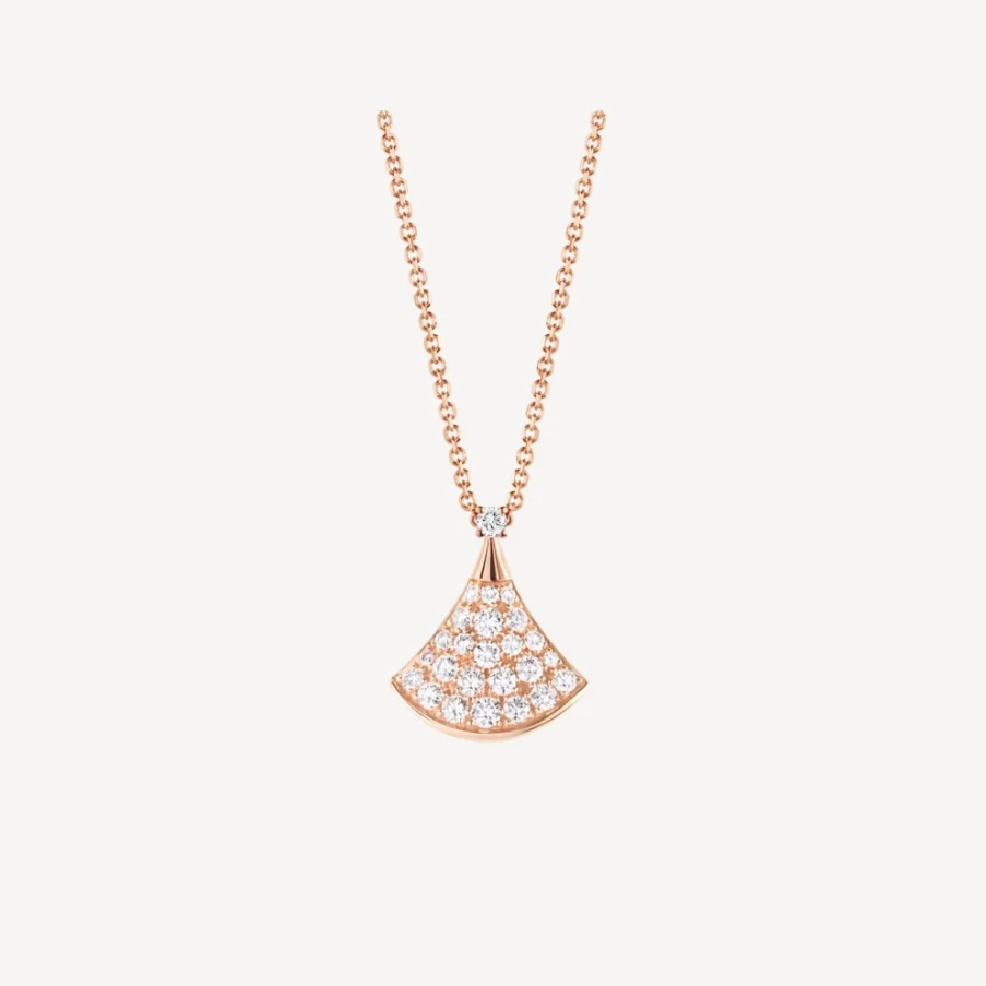 BVLGARI Divas' Dream Necklace | Luxury Diamond Pendant | Elegant Jewelry Collection